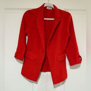 HAVE Los Angeles Red open front Blazersz M runs more like a small